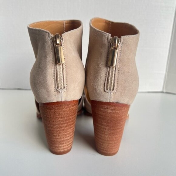 Belle & Bloom Midnight Special Suede Ankle Boot - Sand. Size: 10 US. NIB - Picture 4 of 16